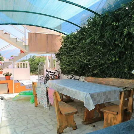 16131c Apartment Slatine